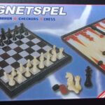 شطرنج مغناطيس صغير