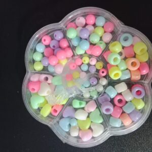 علبة خرز اطفال صغيرة